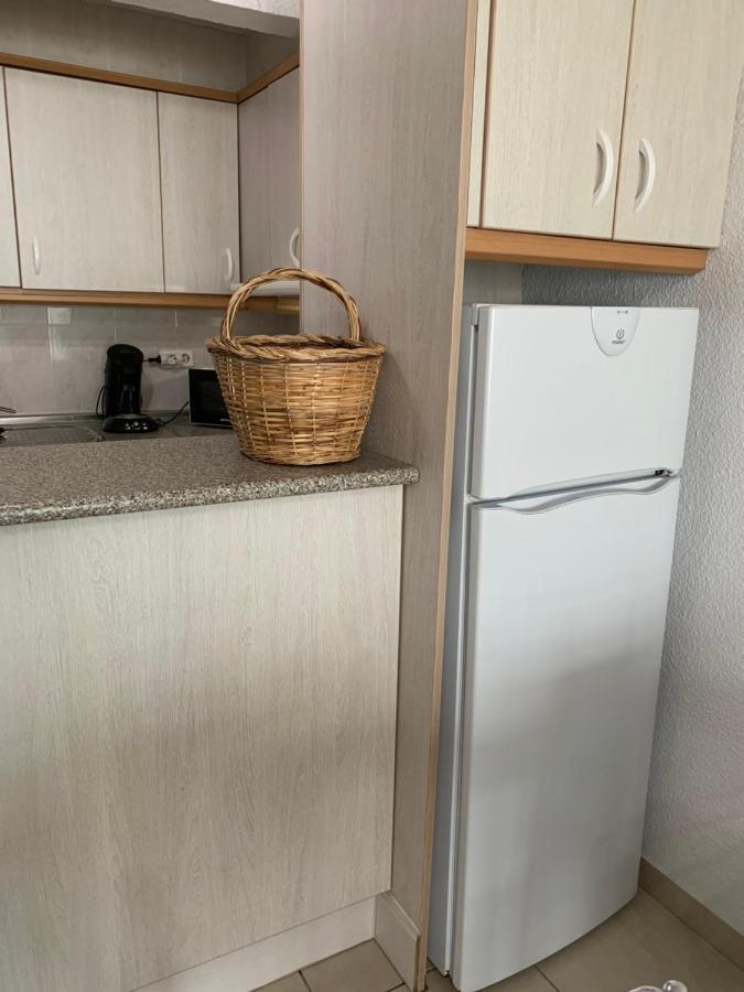 Apartamento Con Magnificas Vistas Al Mar - Wifi Gratis Empuriabrava Eksteriør billede